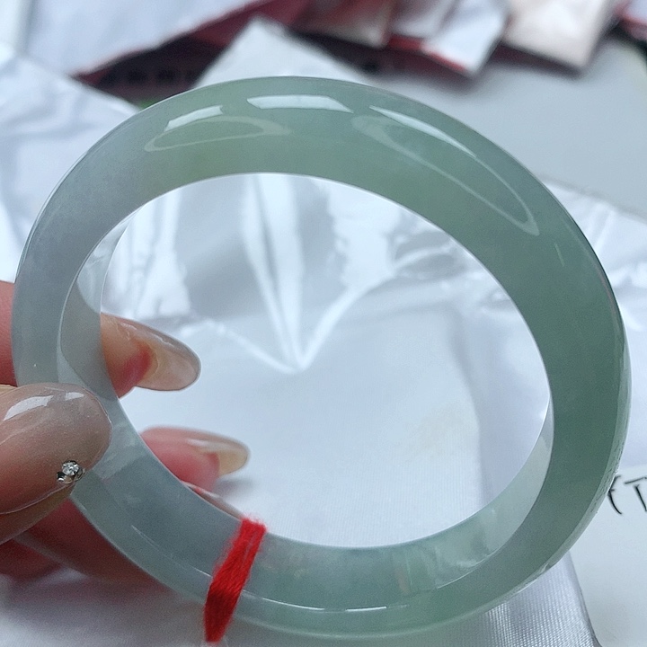 翡翠手镯未镶嵌缅甸天然A货翡翠