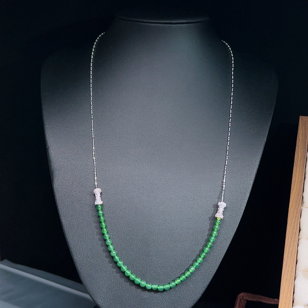 天然翡翠A货 满色翡翠项链手串两用款 多样性发货 拍一发一