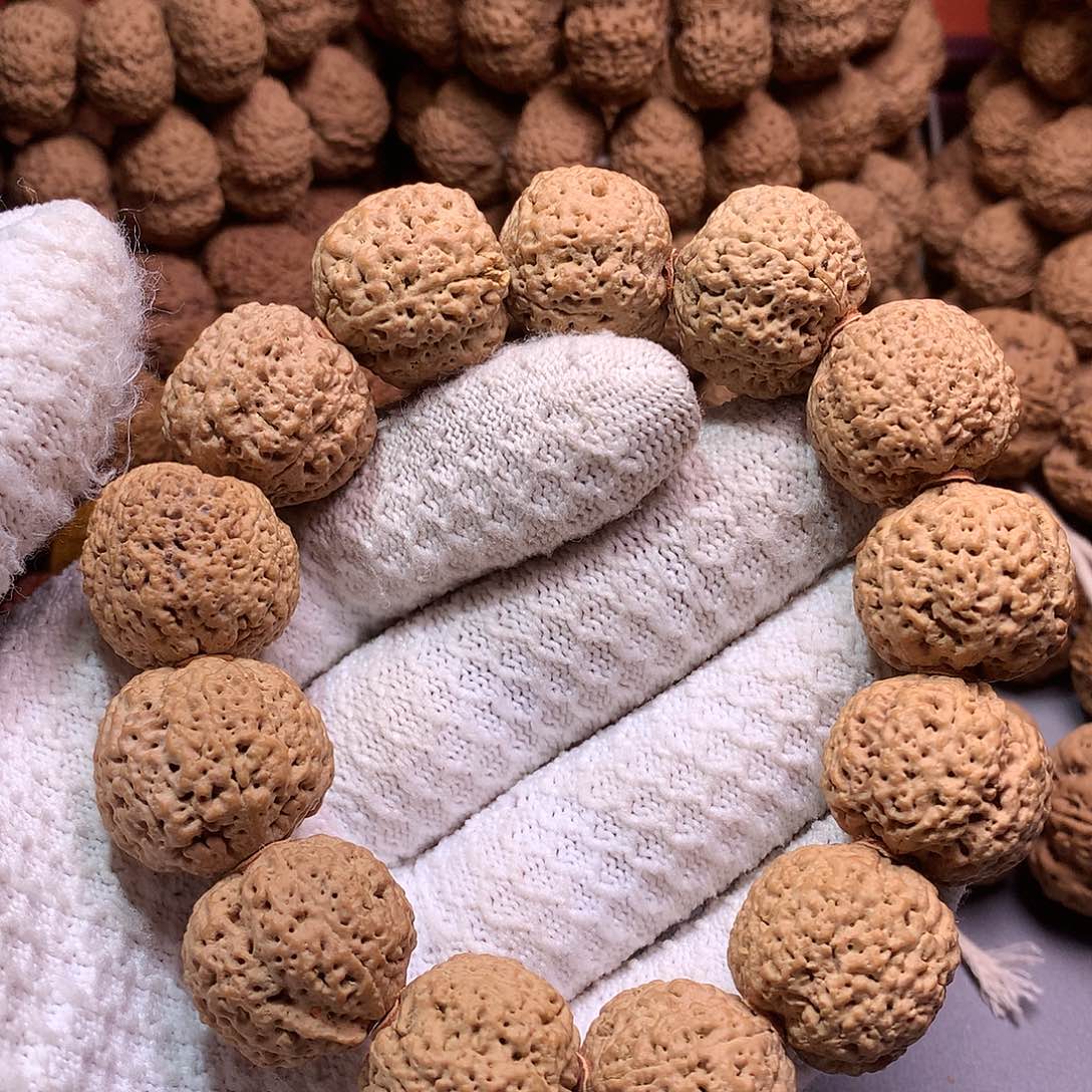 金刚菩提吊坠她***莉2400000000