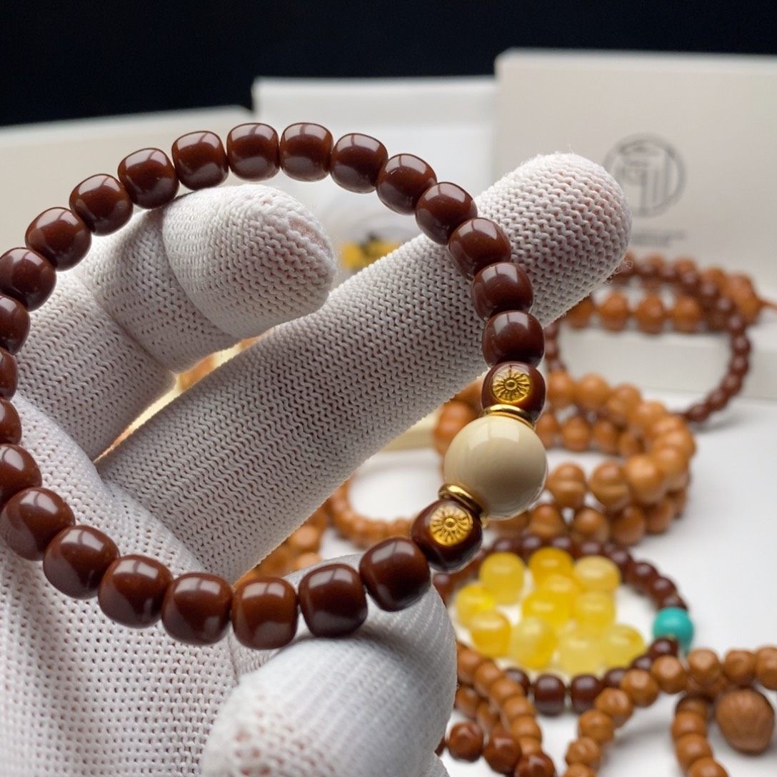 @***辉猴头核桃吊坠猴头