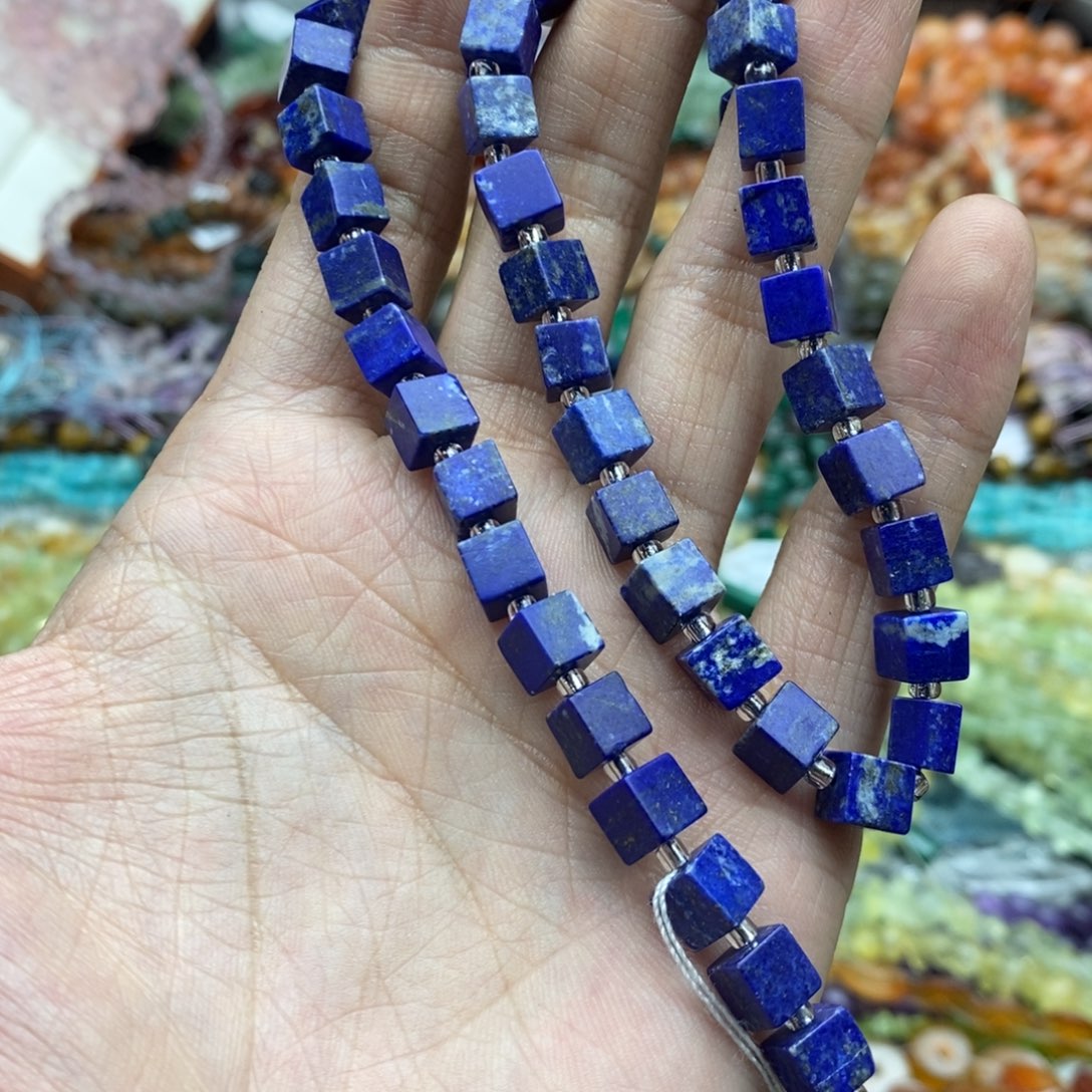 玛瑙/玉髓未镶嵌珠宝半成品五个纯天然6mm青金石方糖