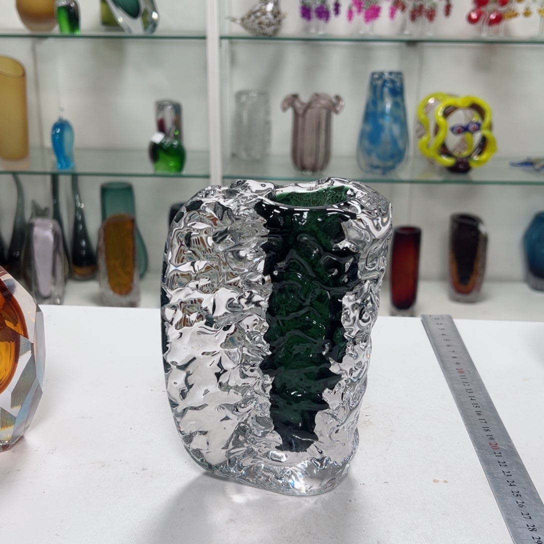 高 17 轻奢琉璃花器福利正常手工痕迹