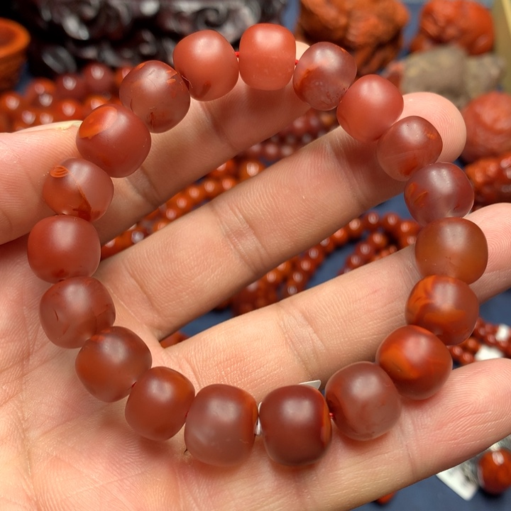 南红玛瑙手串未镶嵌12mm