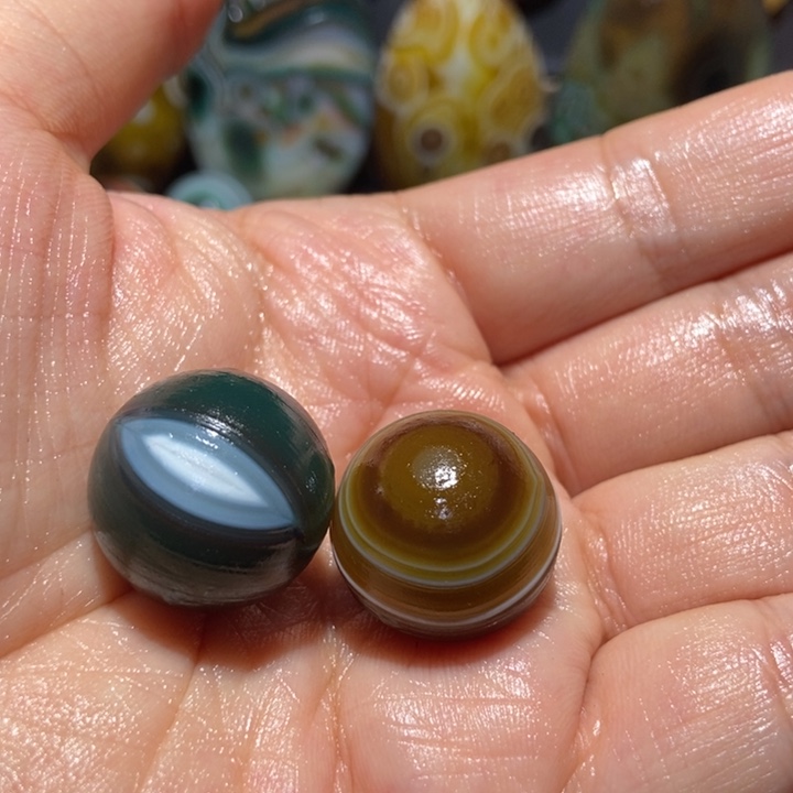 【闪购商品】未镶嵌玛瑙/玉髓珠宝奇石明*