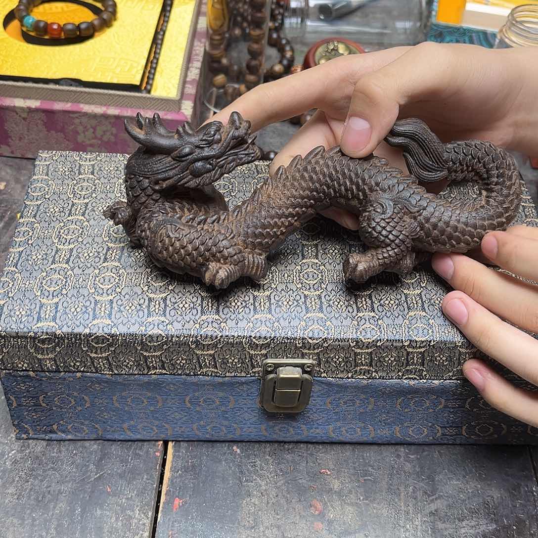 大叶紫檀（黑酸枝木类）