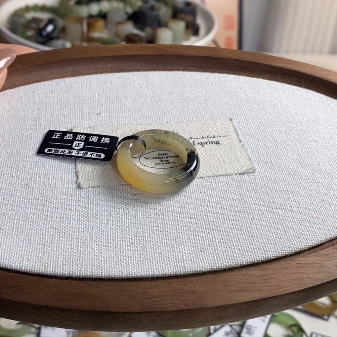 和田玉（糖玉）未镶嵌戒指圈口18