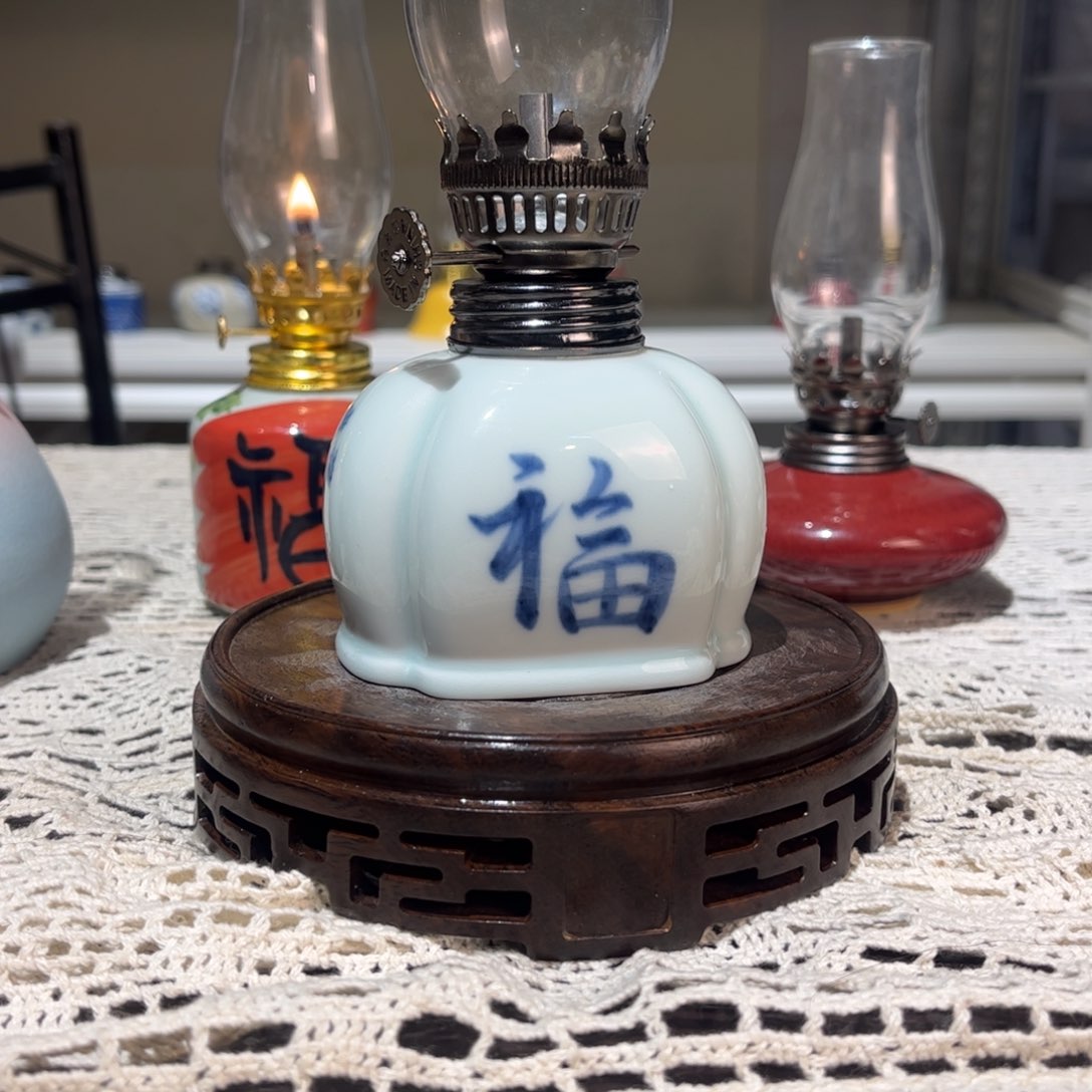 摆件景德镇陶瓷香薰灯