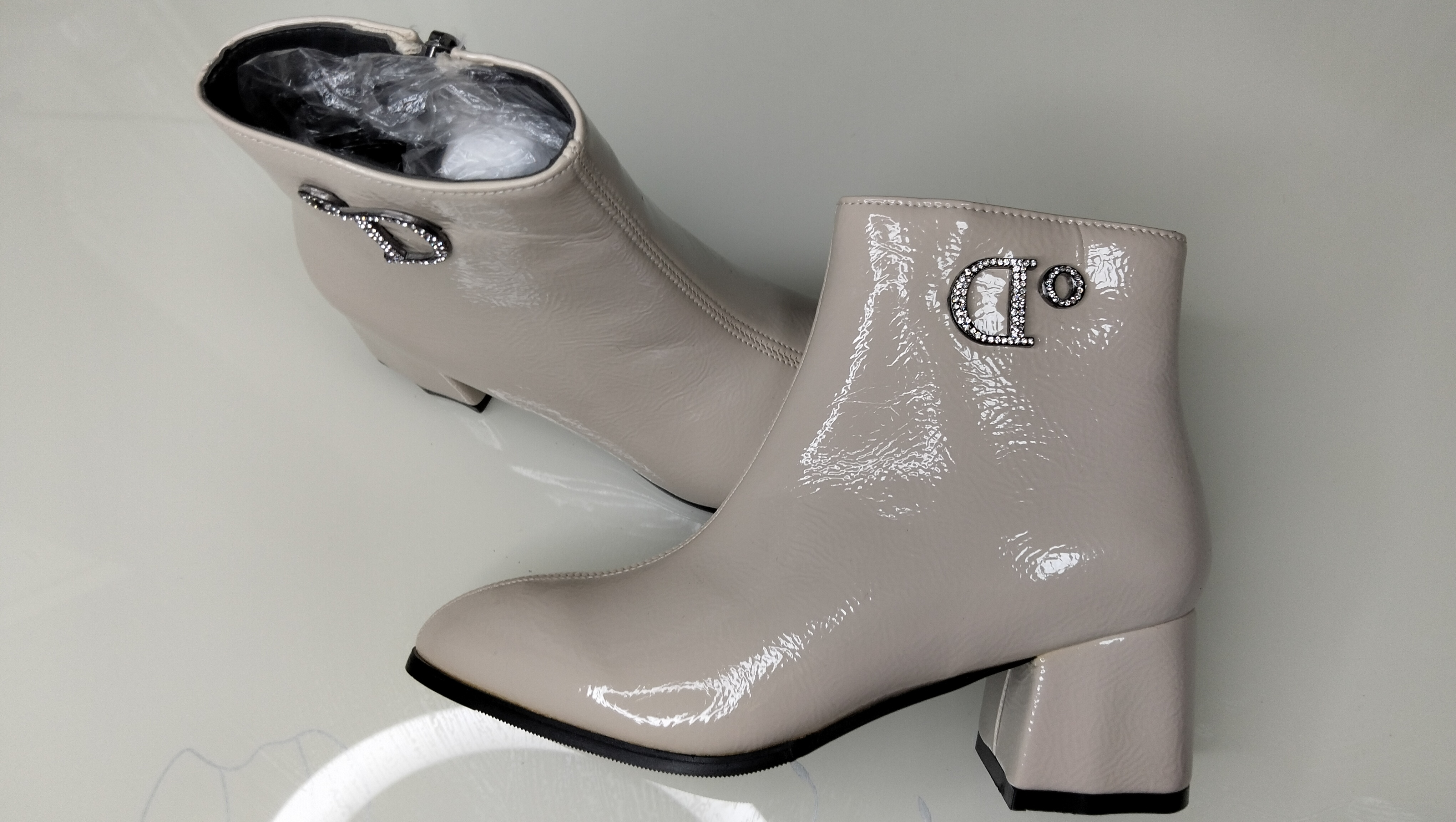 mahmal 女士冬季靴子贼好看