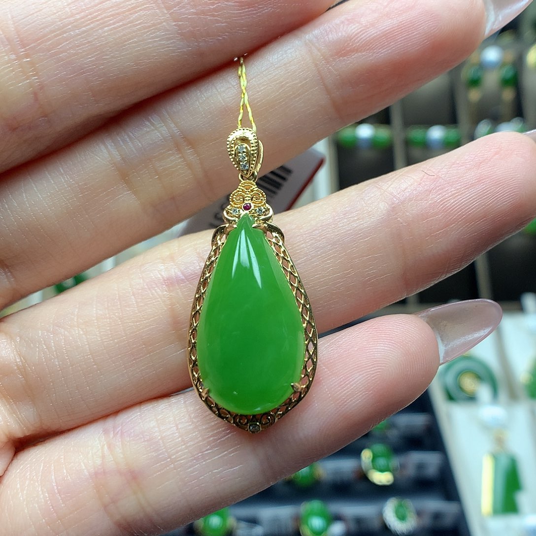 和田玉颈饰18K金镶嵌1121