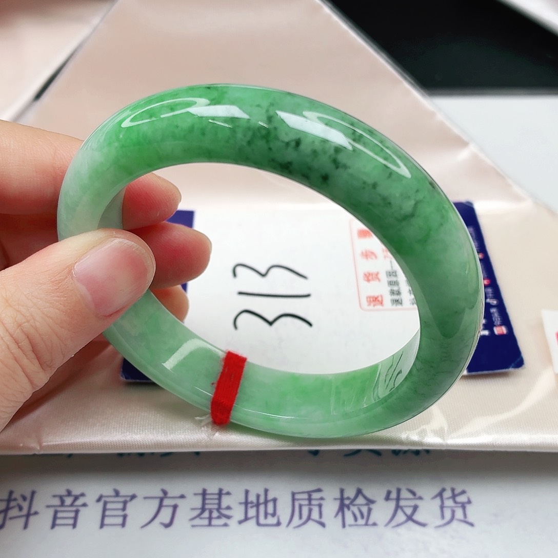 未镶嵌手镯翡翠57