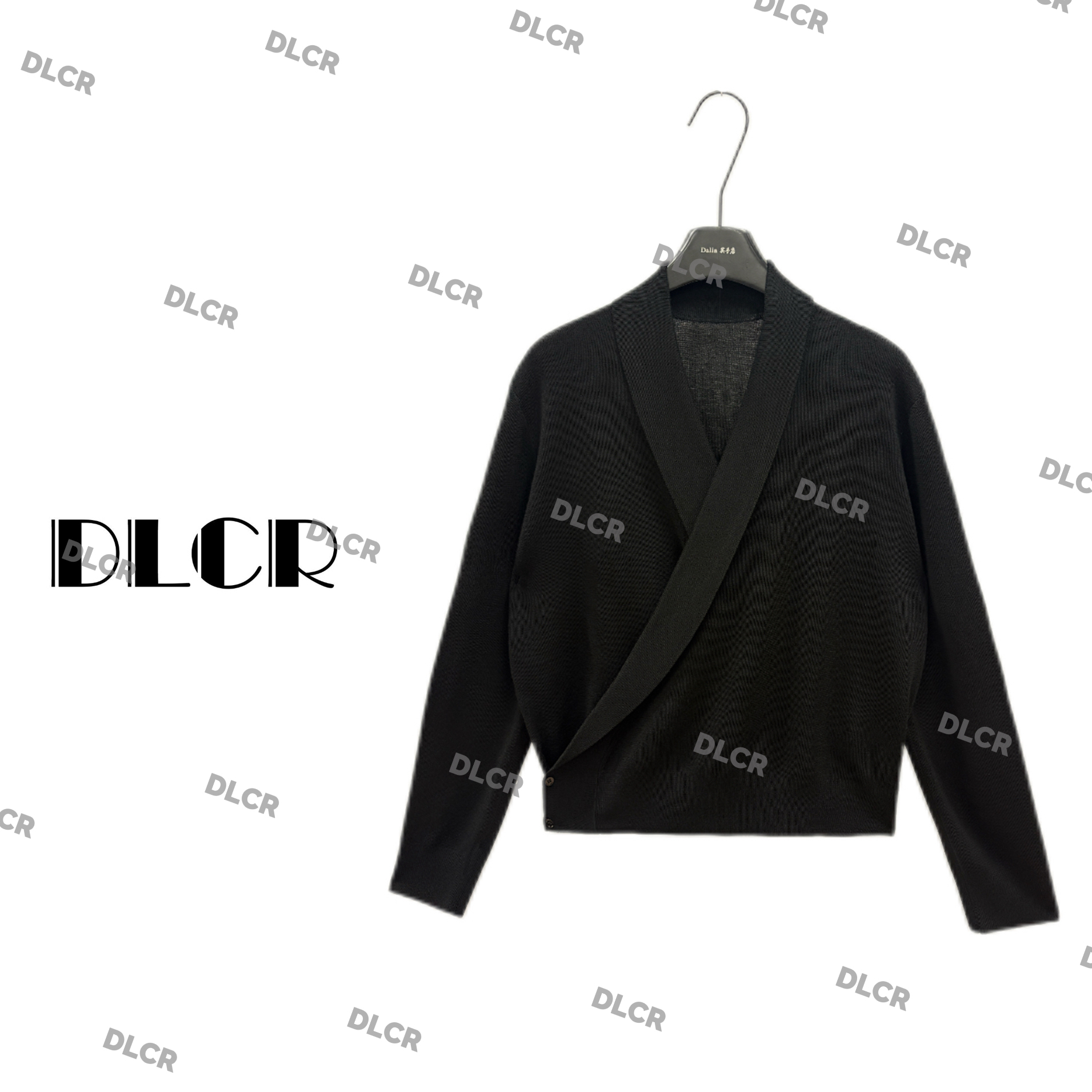DLCR【大琳】2025冬款上新百搭宽松时尚设计师款交叉v领气质款毛衣