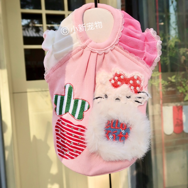 小新宠物原创设计春夏新款粉色草莓刺绣KT内搭毛绒可爱舒适