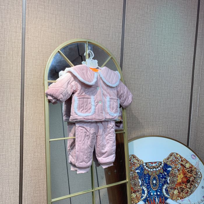 R3194   宝宝粉色上衣裤子厚棉套装