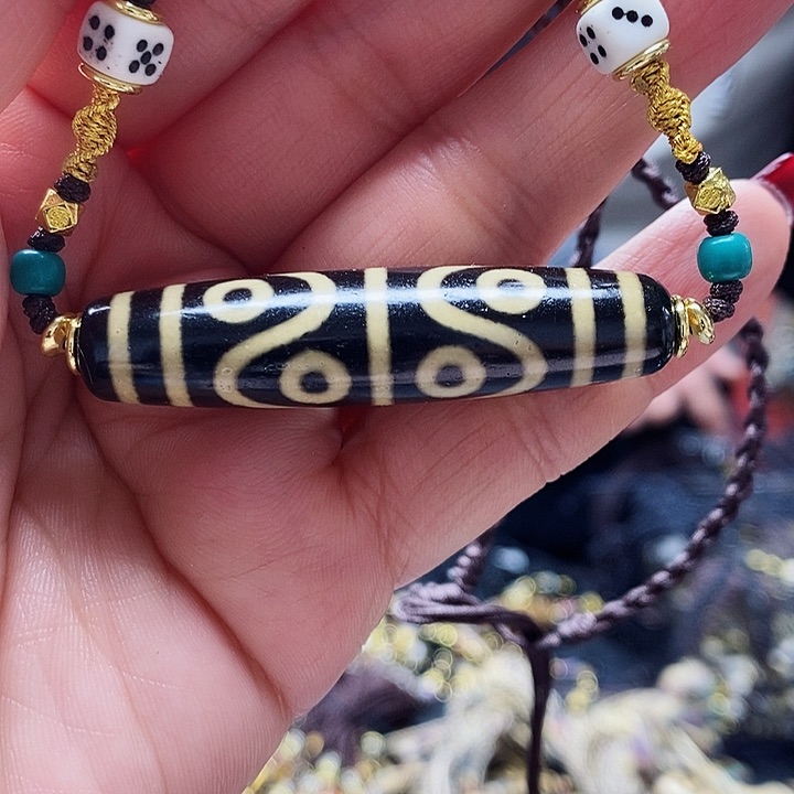 玛瑙/玉髓颈饰合金