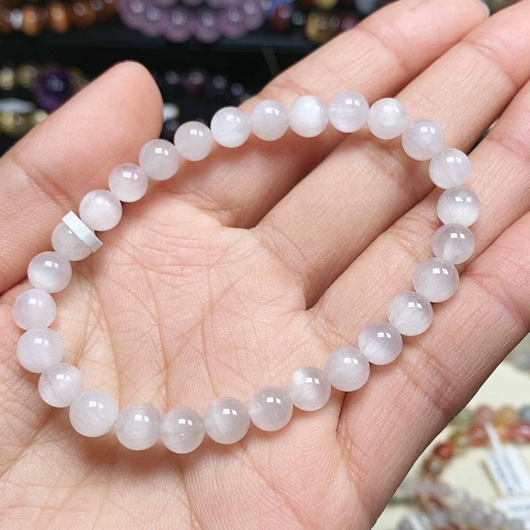 手串未镶嵌水晶白兔毛6.6