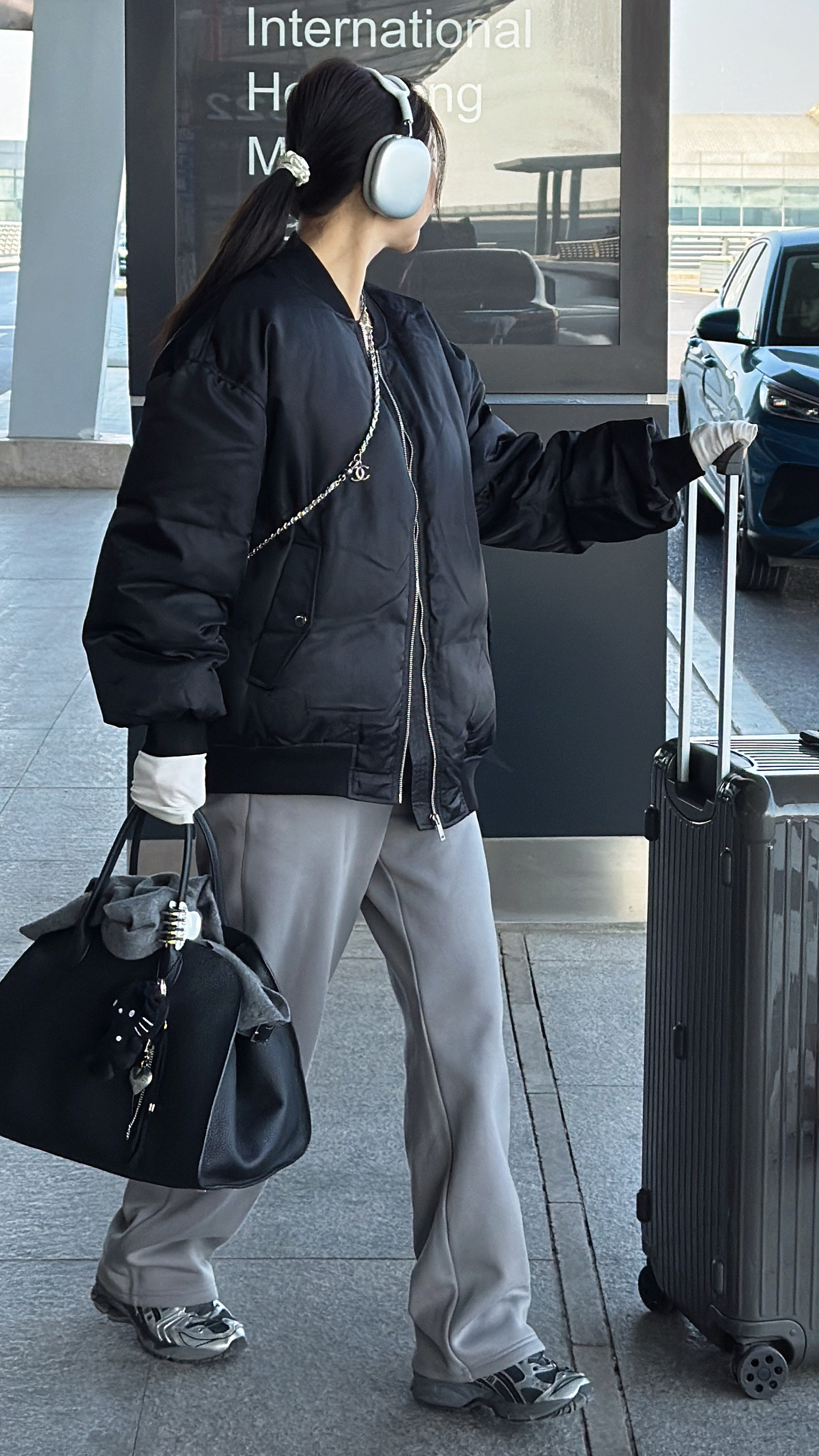 Amarilli 美式复古高级感适形飞行夹克羽绒服