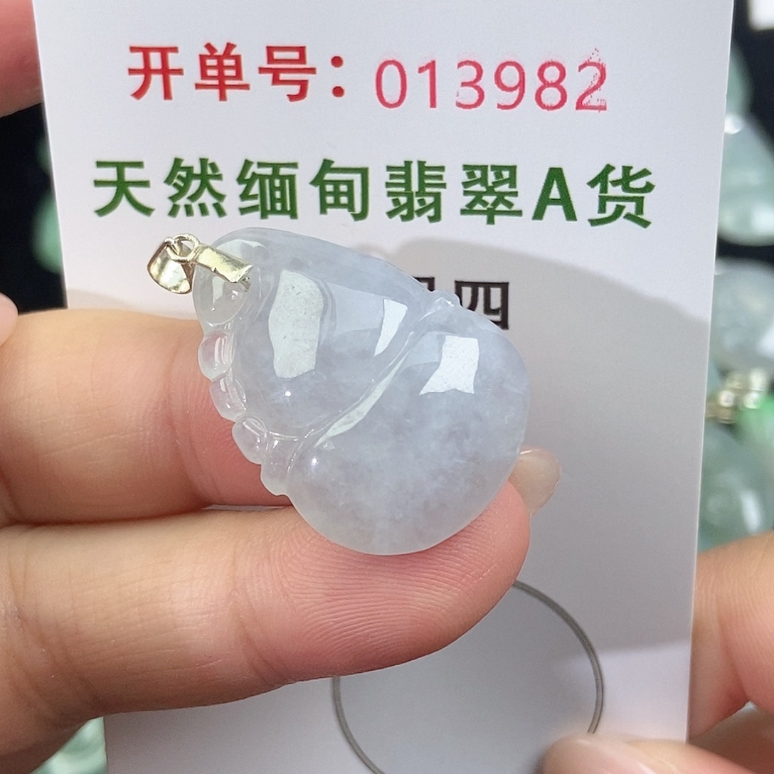 翡翠未镶嵌颈饰天然