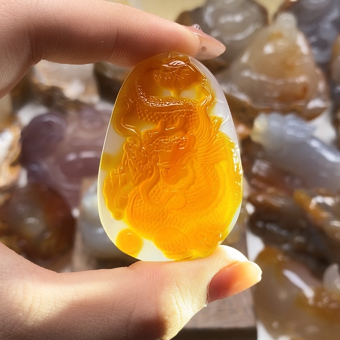 玛瑙/玉髓未镶嵌颈饰