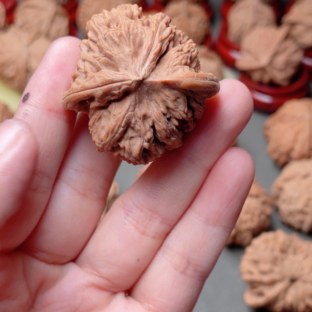 （****吊坠文玩核桃白狮子