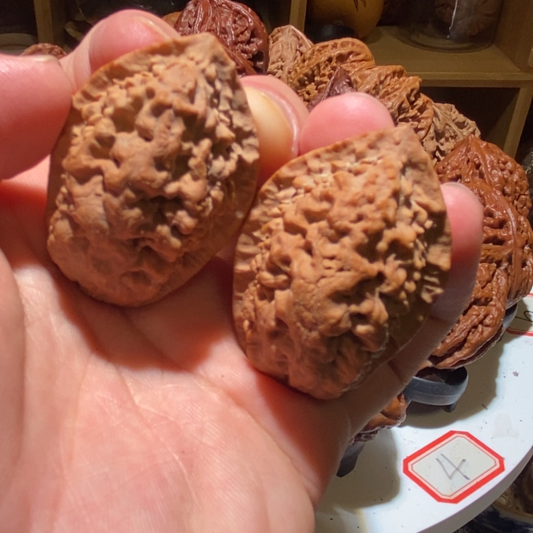 吊坠文玩核桃麒麟脑纹