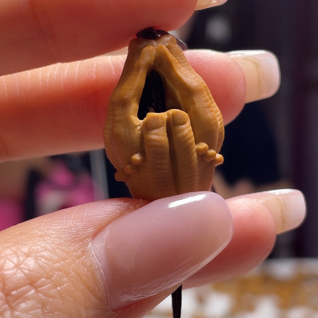 橄榄核吊坠橄榄核