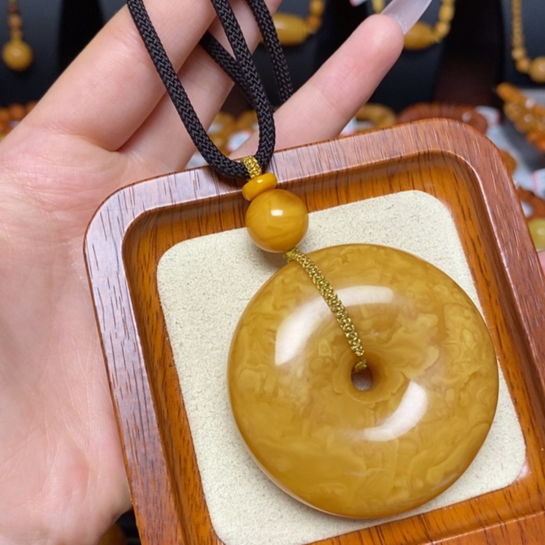 【闪购商品】未镶嵌颈饰蜜蜡项链