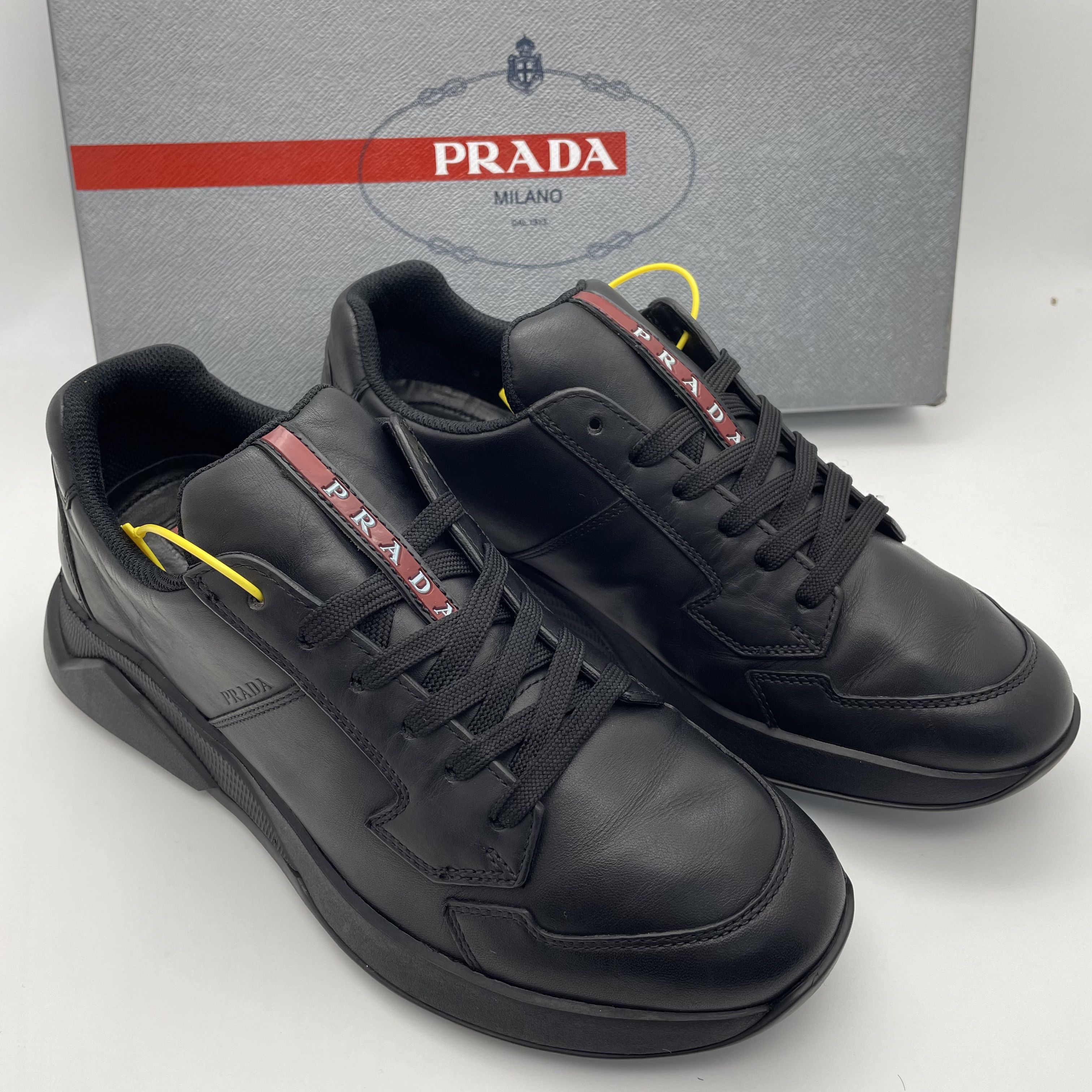95新 Prada/普拉达 /39欧码/二手 黑色男士皮革印花logo舒适板鞋