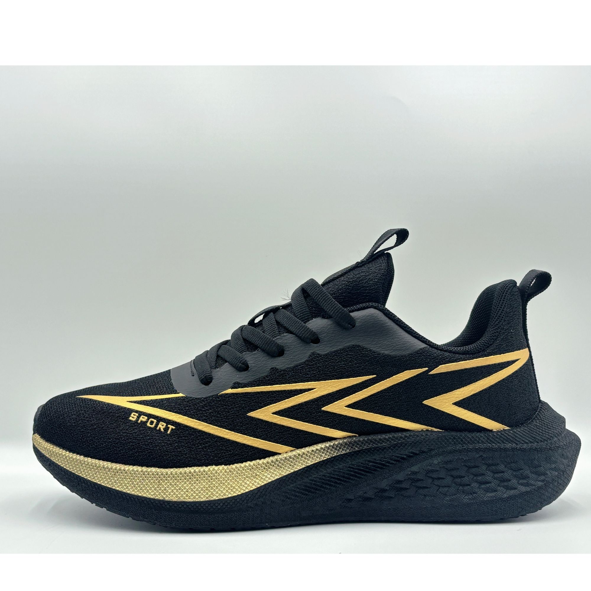 2502轻便休闲运动鞋