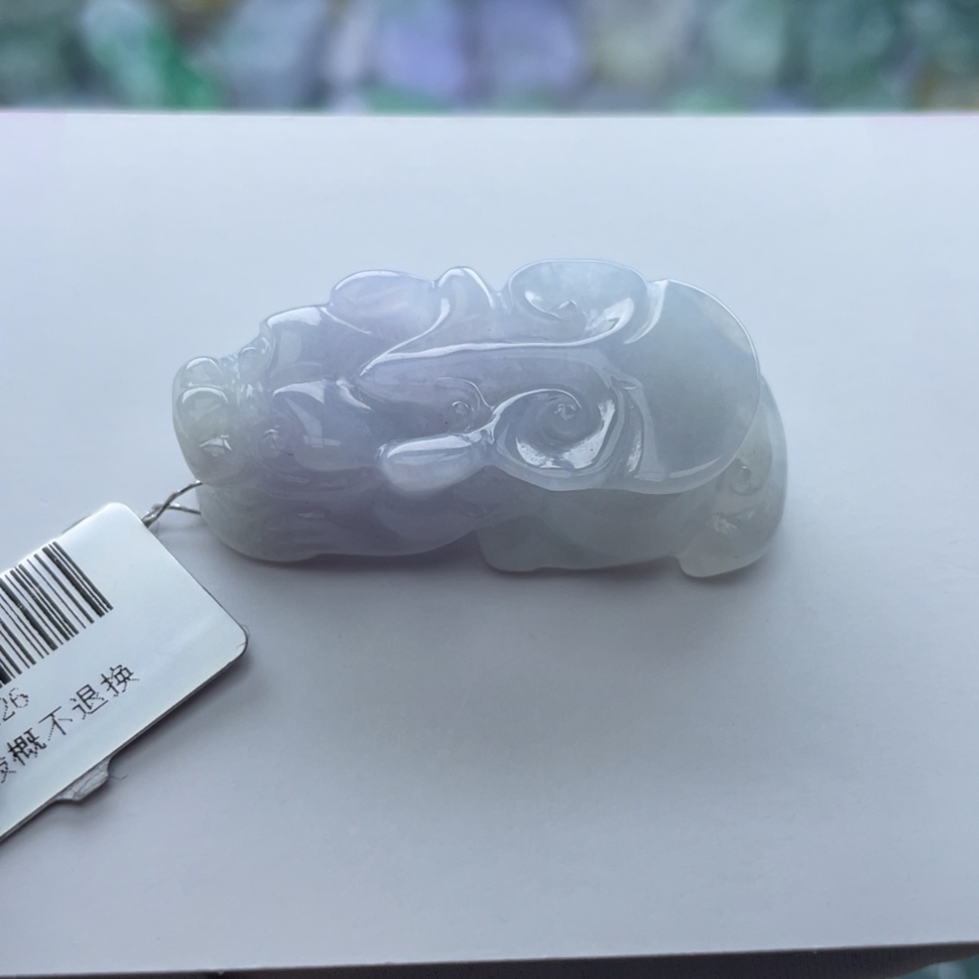 翡翠颈饰未镶嵌貔貅