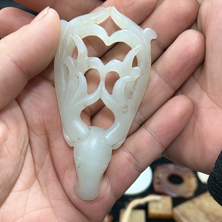 和田玉挂件未镶嵌新****器