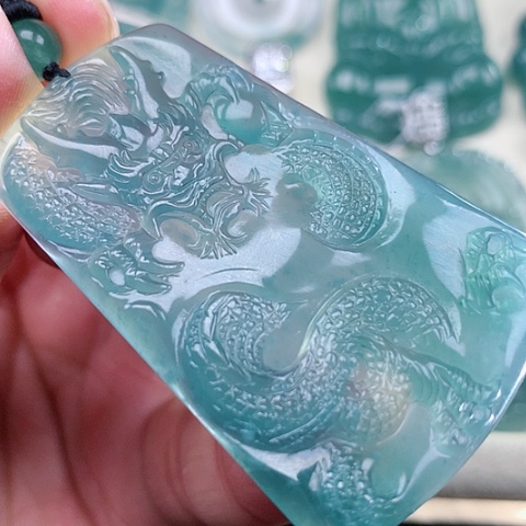 【闪购商品】翡翠颈饰未镶嵌天然翡翠