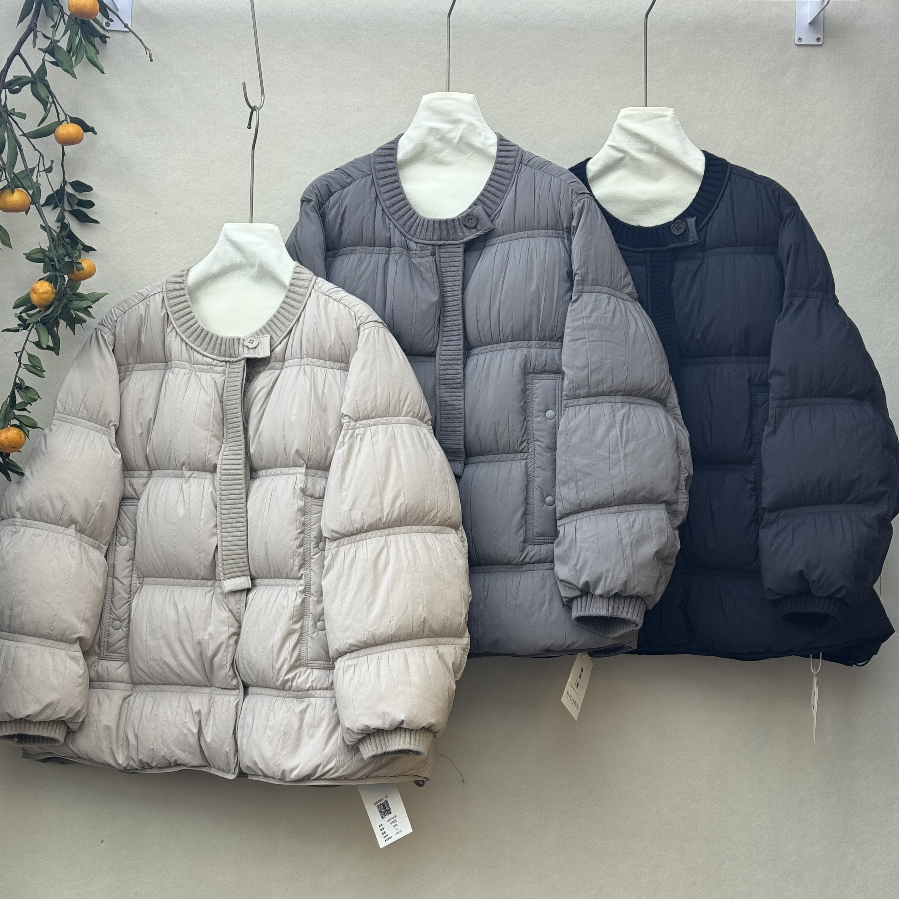 2025款韩系针织拼接假两件圆领白鸭绒保暖外套冬季