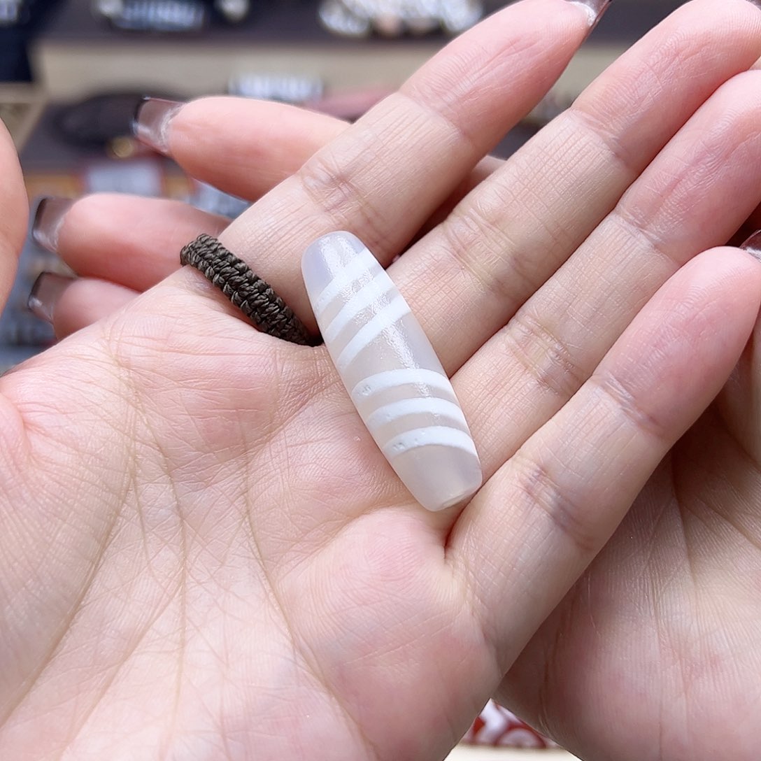 玛瑙/玉髓颈饰未镶嵌漫*