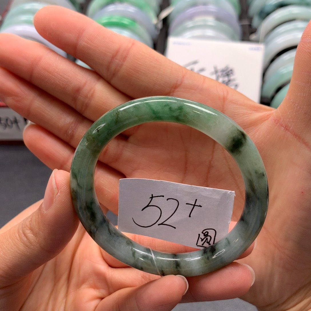 未镶嵌手镯翡翠手镯