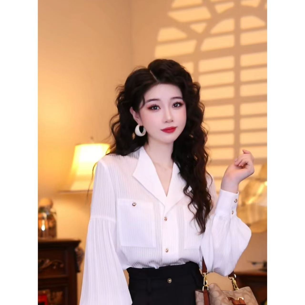 蒋肉肉【秋水伊人】港味复古时尚气质设计感薄款长袖上衣02873