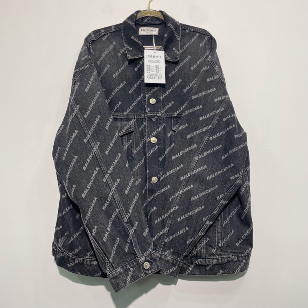 99新 Balenciaga/巴黎世家 xs码 弹幕logo 牛仔外套 h0003