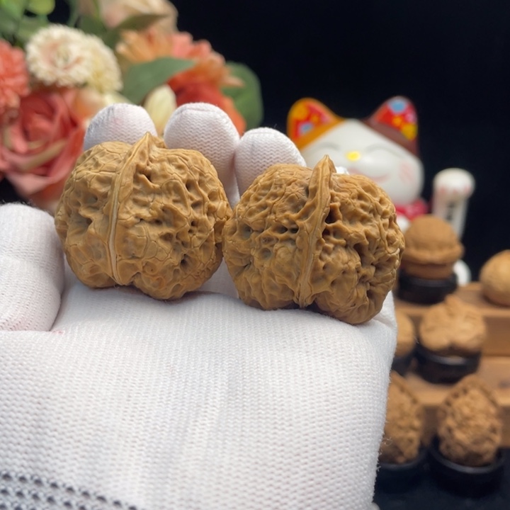 把件文玩核桃云南铁核桃18