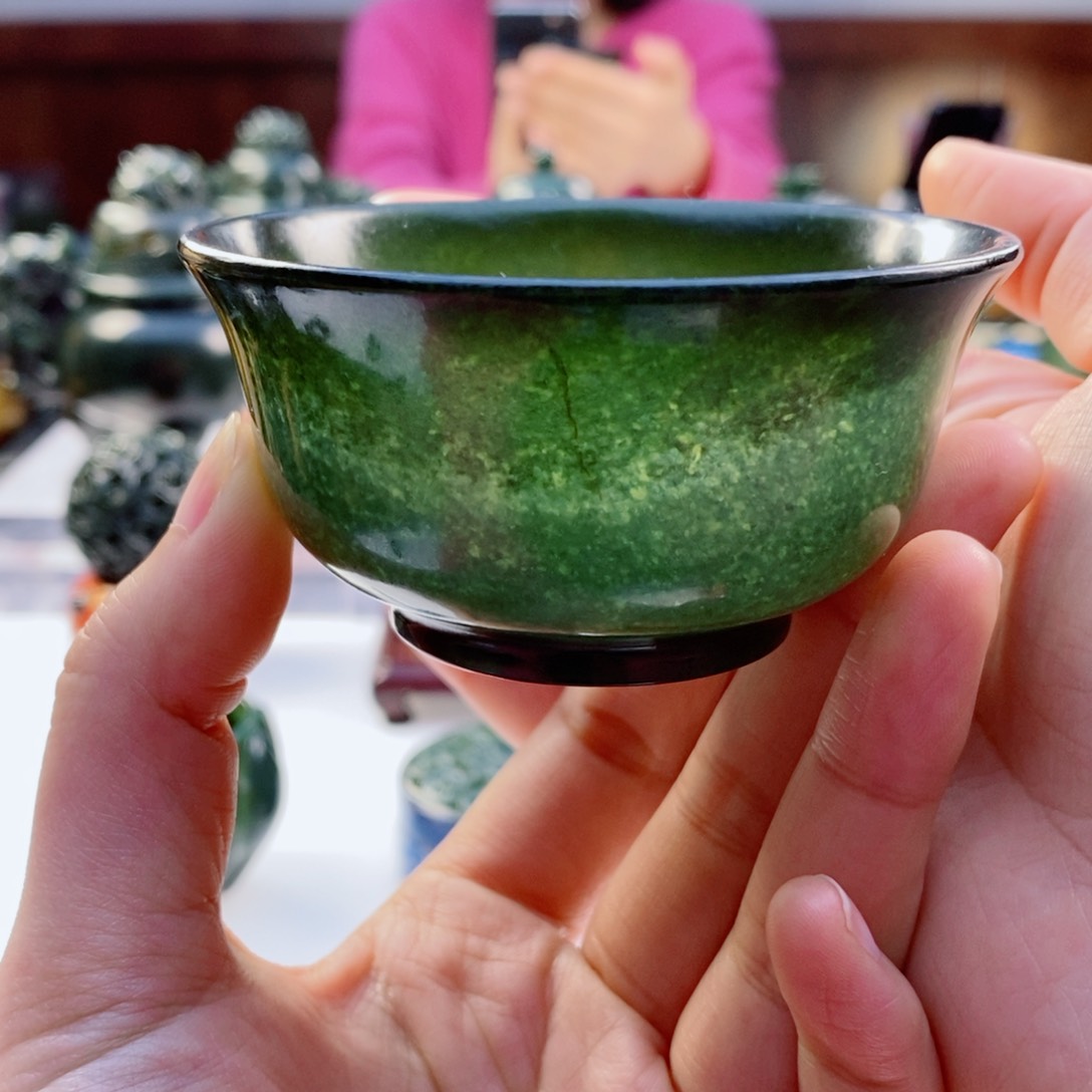 和田玉（青玉）摆件未镶嵌微瑕