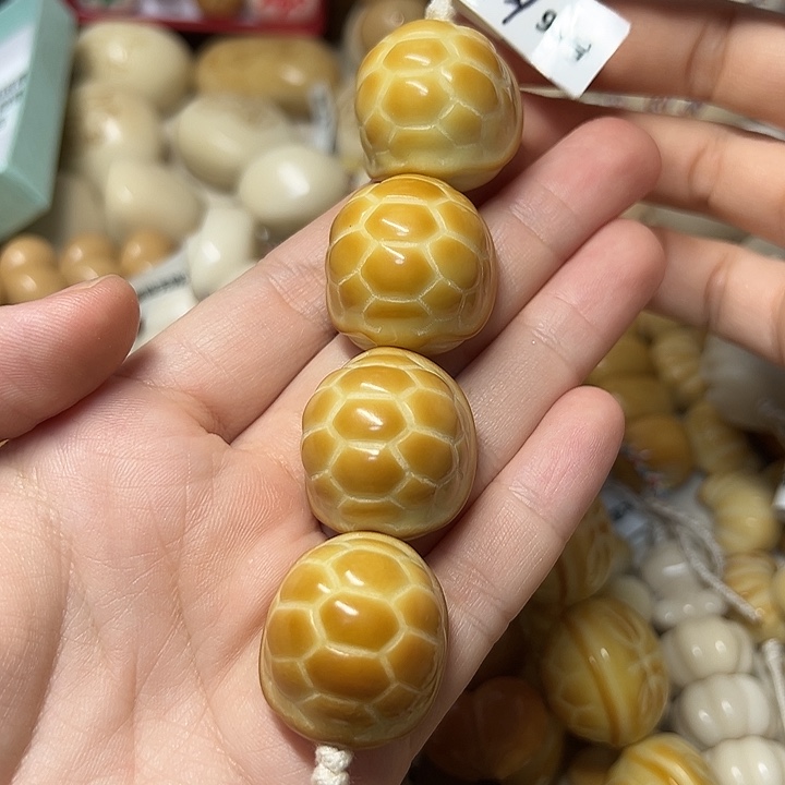 樱***吟菩提根/象牙果吊坠特价瑕疵款糖葫芦不退不换 95 号