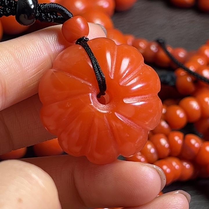 颈饰琉璃好****安琉璃…………