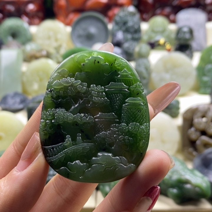 和田玉颈饰未镶嵌