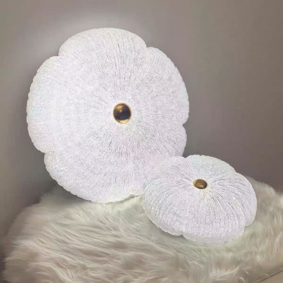 2025高端新款花瓣原版吸顶灯卧室可调节灯具卧室灯房间轻奢简约