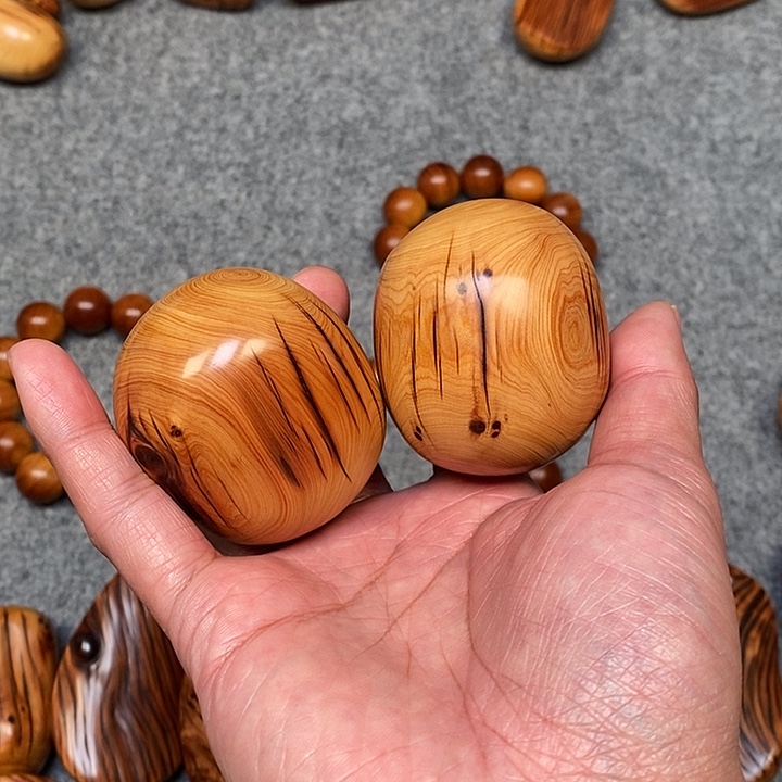 谢***学柏木太行崖柏陈化