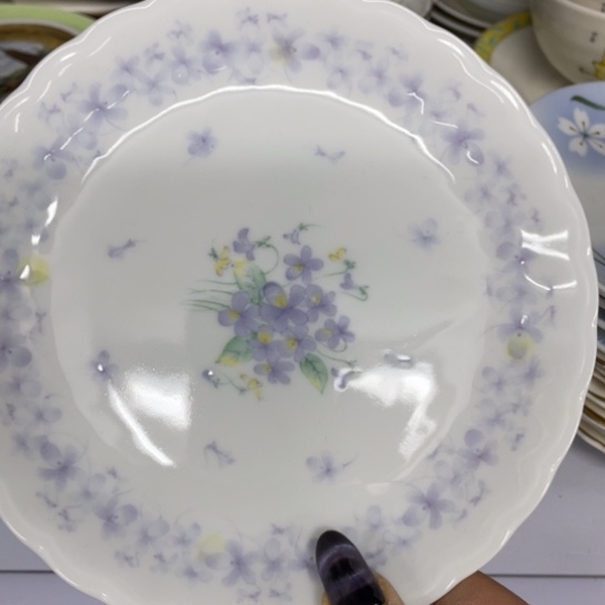 是***。金葡萄瓷器欢迎您