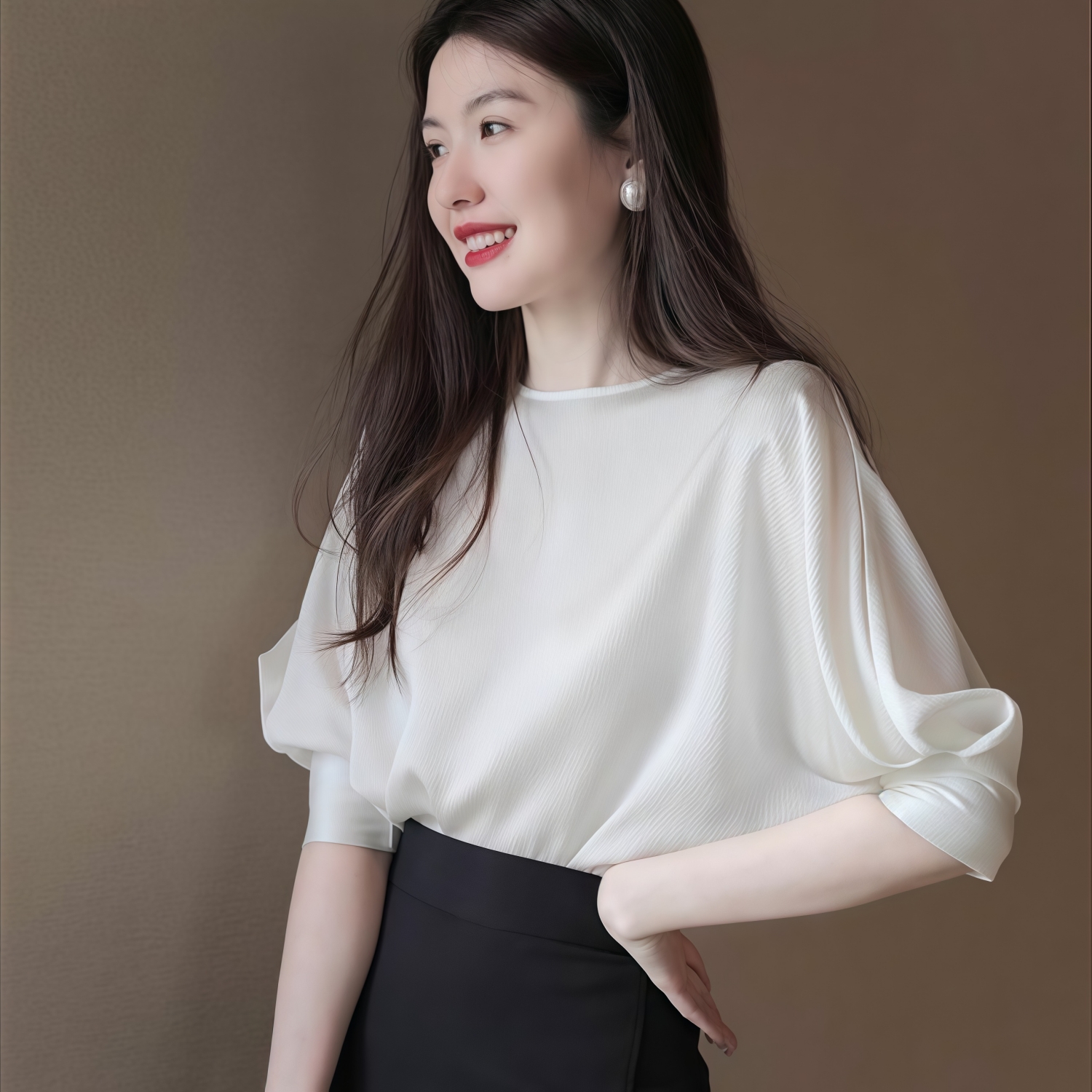 法式气质圆领衬衫女夏季五分袖设计感宽松显瘦时尚洋气小衫270