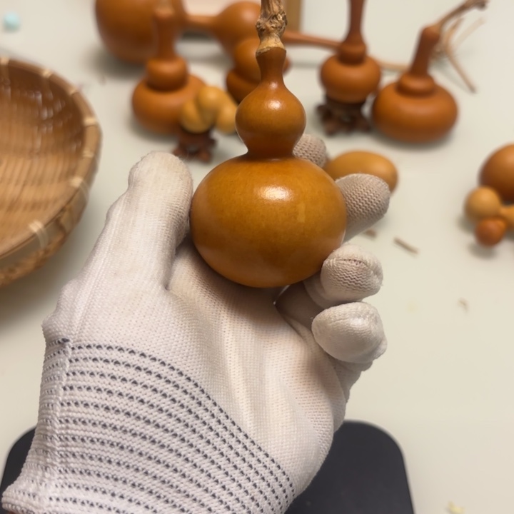 *****天然手捻老皮葫芦