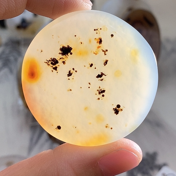 玛瑙/玉髓颈饰未镶嵌