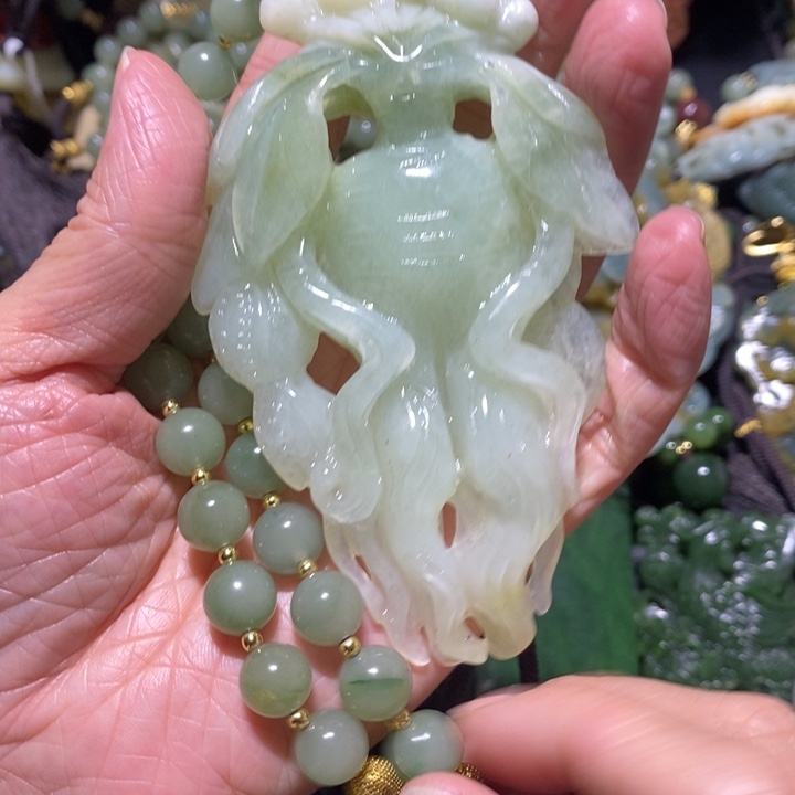 岫玉岫玉吊坠未镶嵌