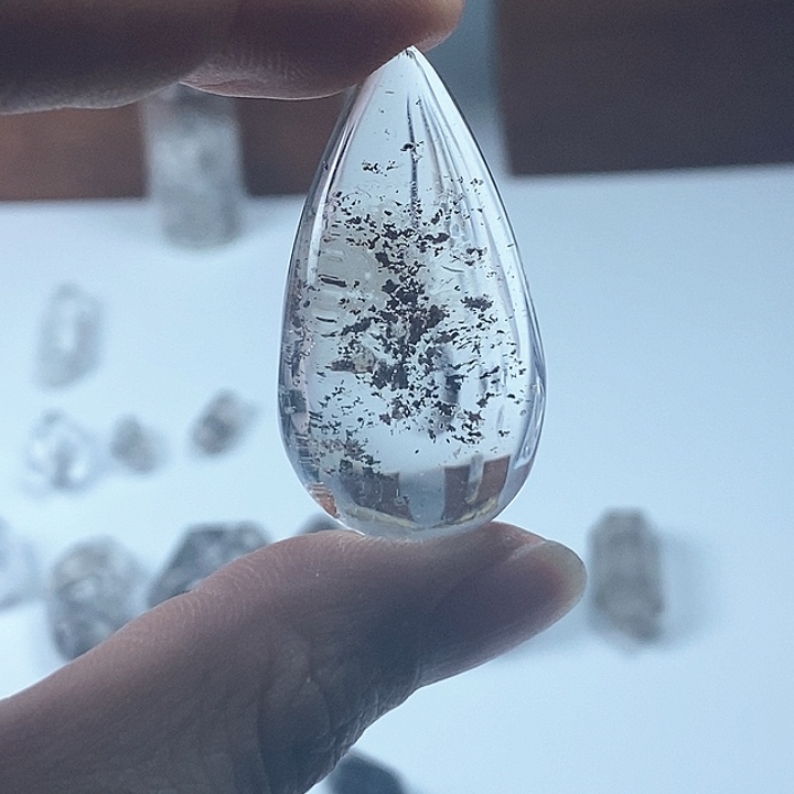 水晶颈饰未镶嵌水滴吊坠