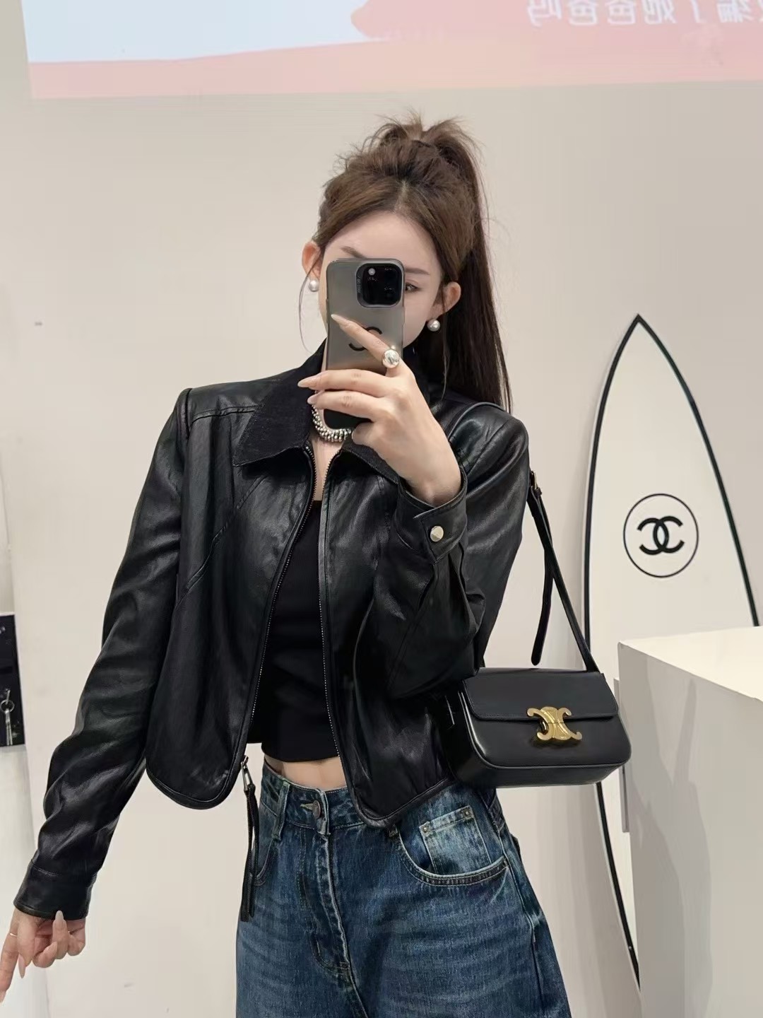 翻领韩版秋季休闲时尚短款女式港风皮衣翻领25637